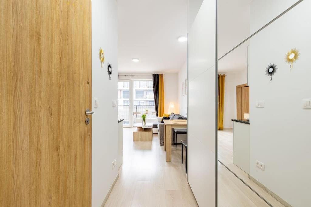 Cityscape Oasis: Active Studio Heaven 布拉迪斯拉发 外观 照片